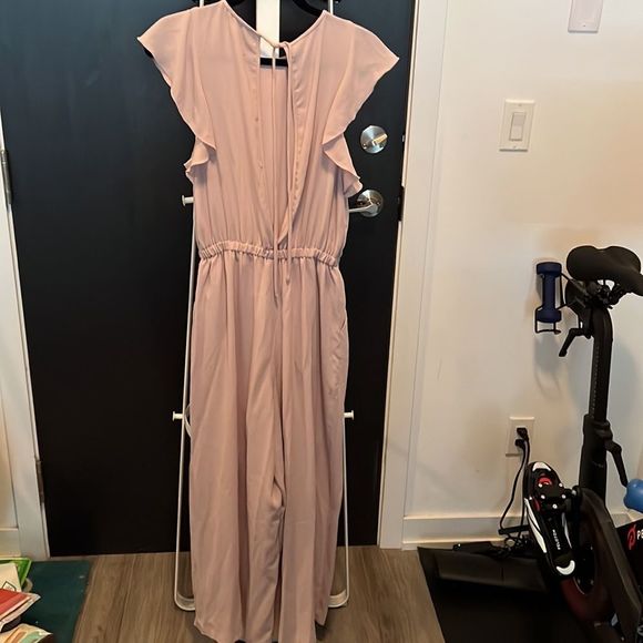 Wilfred blush pink midi jumpsuit - open back with tie. Elastic waist - medium - Picture 3 of 5